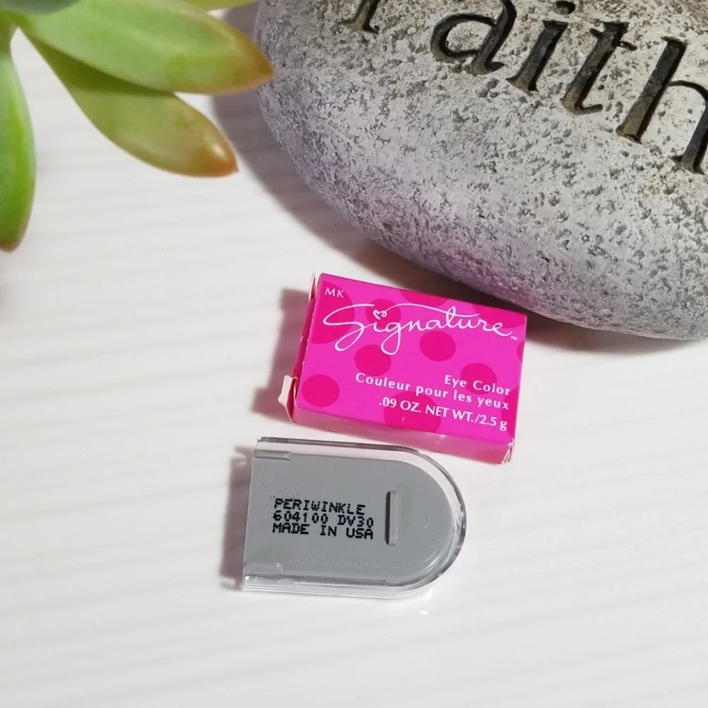 Mary kay signature eye color‎ periwinkle